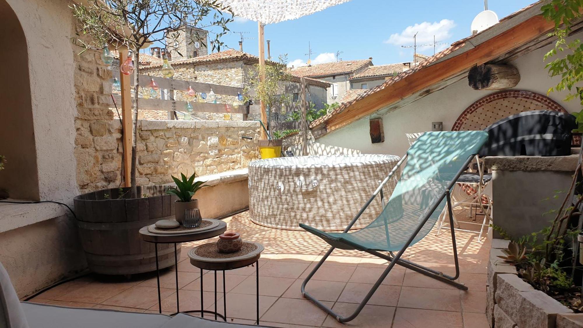 Maison Avec Jacuzzi Et Terrasse Sur Les Toits Brignon Exteriör bild