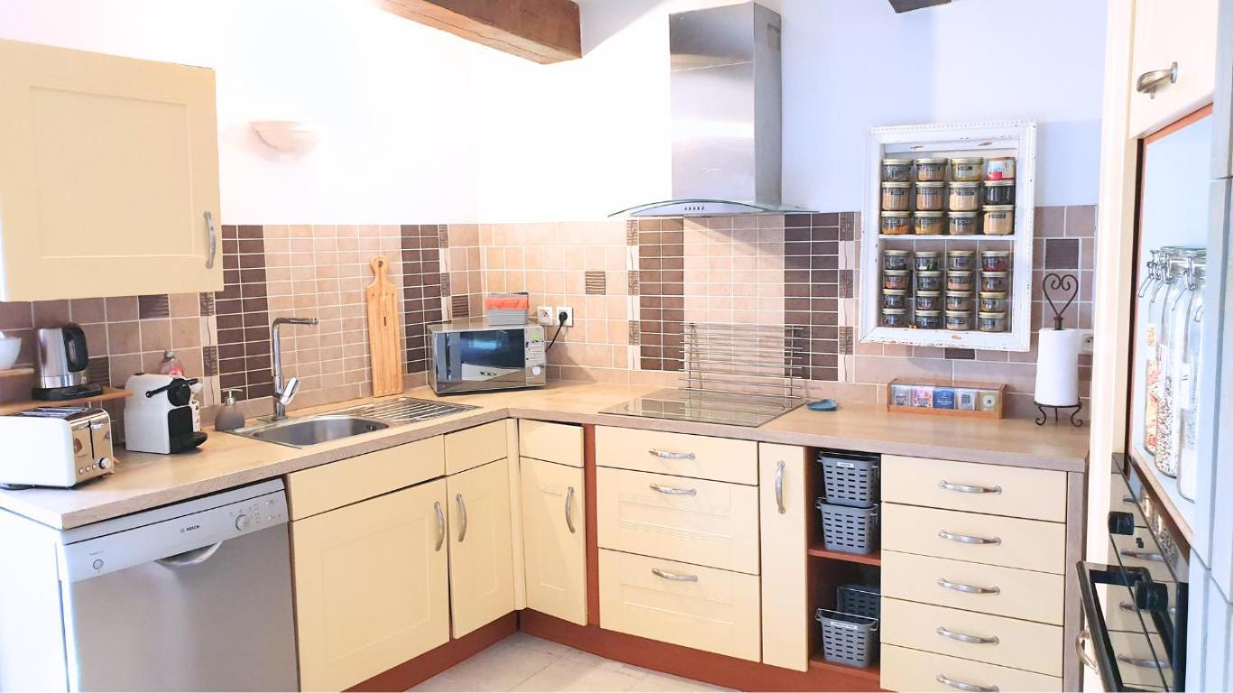 Maison Avec Jacuzzi Et Terrasse Sur Les Toits Brignon Exteriör bild