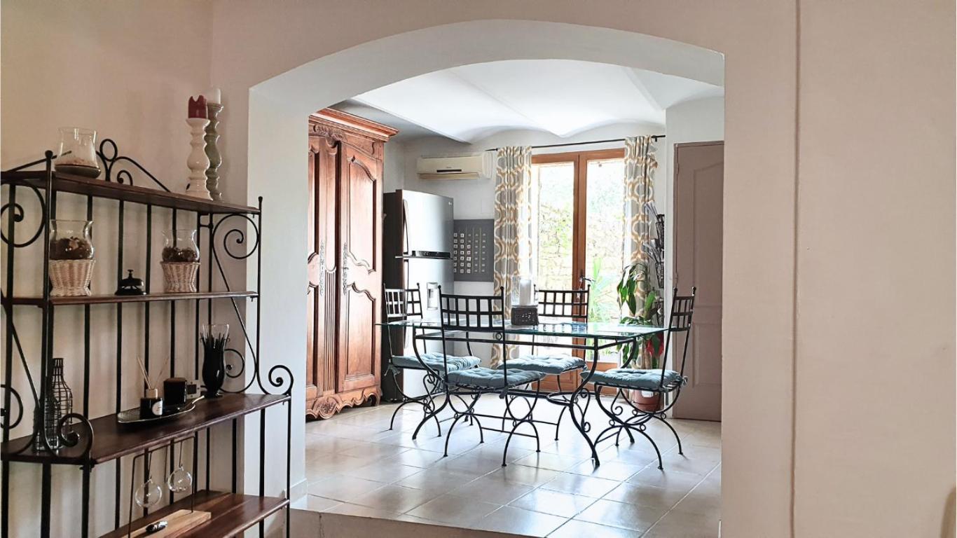 Maison Avec Jacuzzi Et Terrasse Sur Les Toits Brignon Exteriör bild